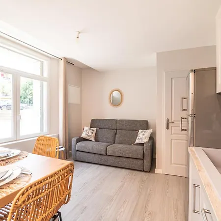 Apartment Au Coin Des Vins Tulette