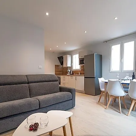 Au Coin Des Vins Apartament *