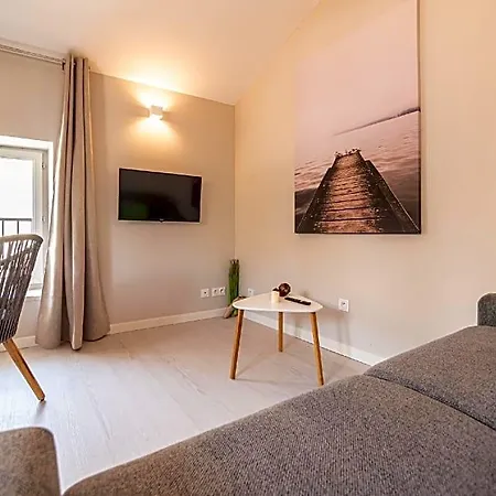 Au Coin Des Vins Apartment *